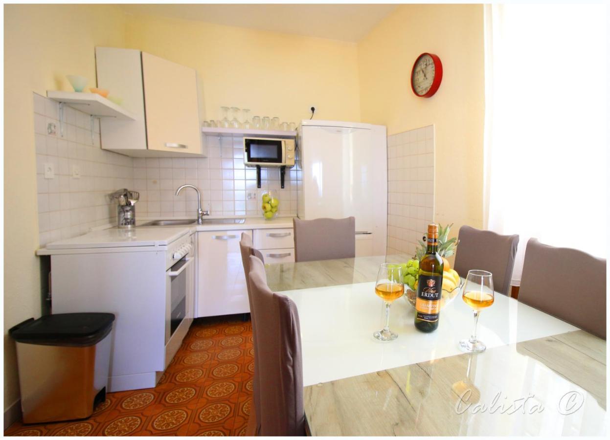 Apartman Smoljic 4+2 Primošten Esterno foto